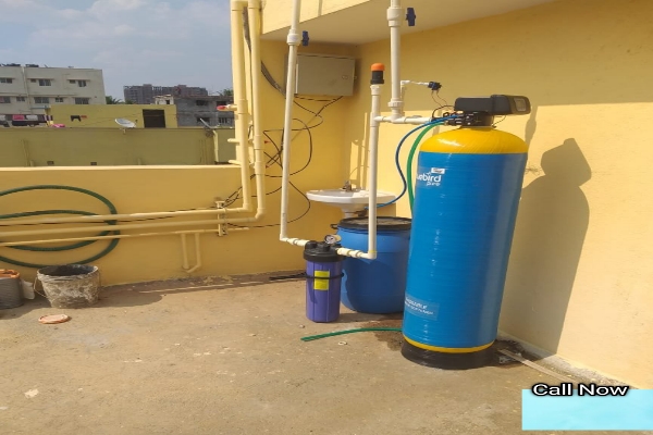 Water filtering system under sink